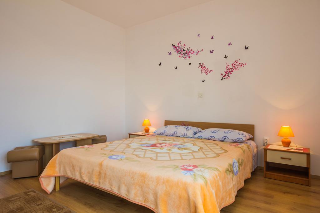 רייקה Apartments Villa Luciana מראה חיצוני תמונה