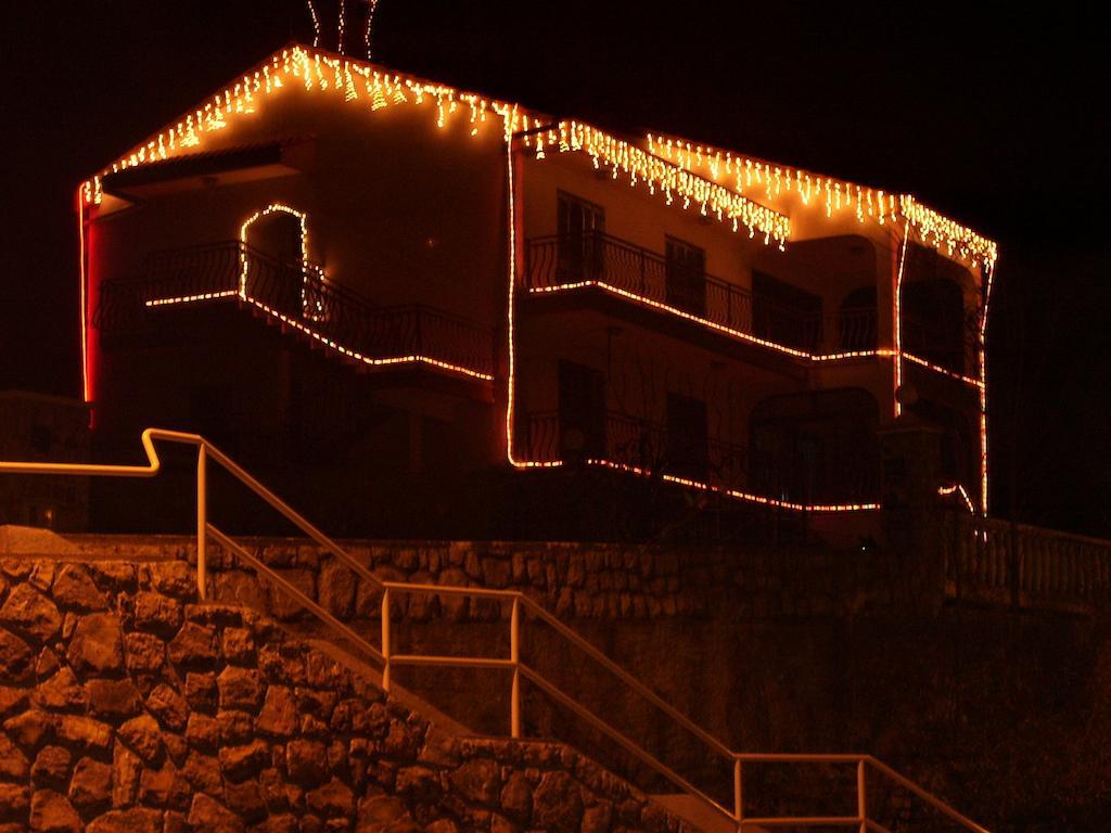 רייקה Apartments Villa Luciana מראה חיצוני תמונה