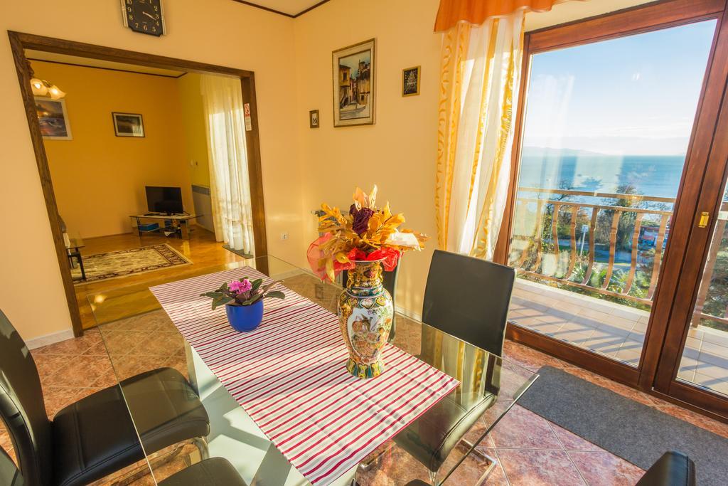 רייקה Apartments Villa Luciana מראה חיצוני תמונה
